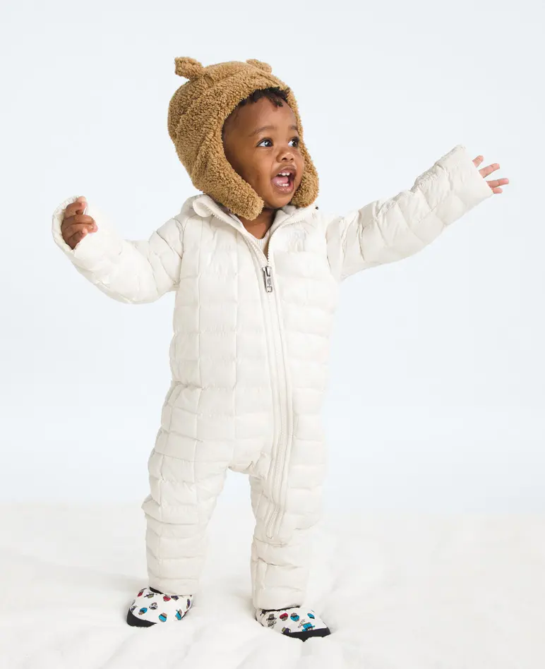 <p><span style="color: var(--aud-black);">BABY</span></p>