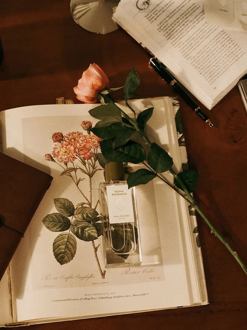 000003502_Rosas_Roubadas_Eau_de_Parfum _80ml.jpg