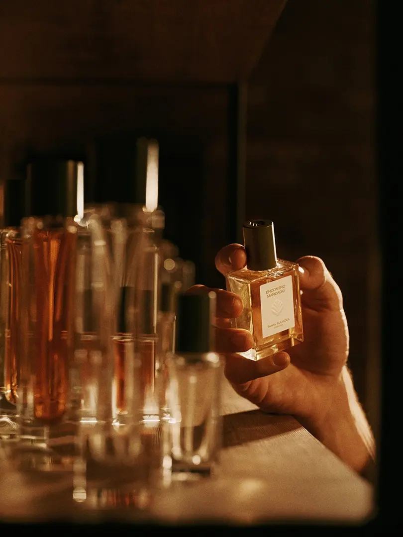CARD_02_Perfumes_Encontro_Marcado.jpg